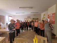 Powiększ zdjęcie: Podopieczni Domu Dziennego Pobytu z ul. Sterniczej 8a świętują Walentynki