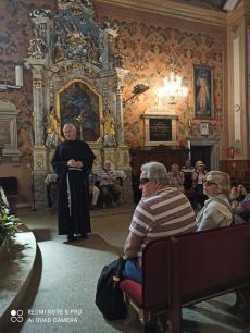 Powiększ zdjęcie: Seniorzy z Dziennego Domu Senior+ w Kościele Wilamowicach